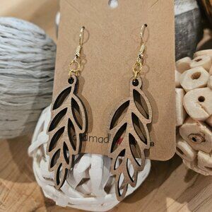 Bronze drop leaf earrings
